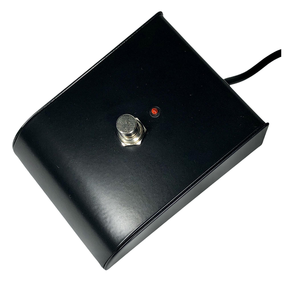 Single Button Latching LED Footswitch Box Red LED – British Audio