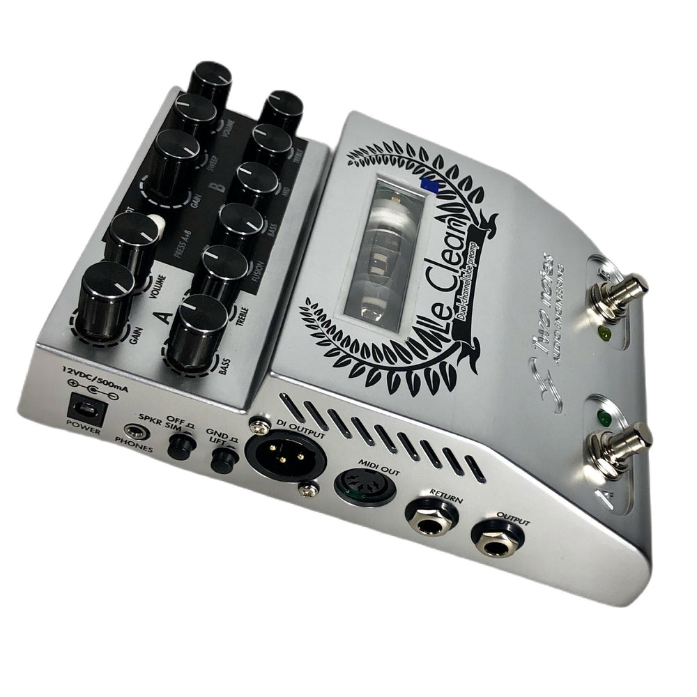 clean preamp pedal guitar Two Notes Le Clean Preamp Pedal Showroom Demo – British Audio
